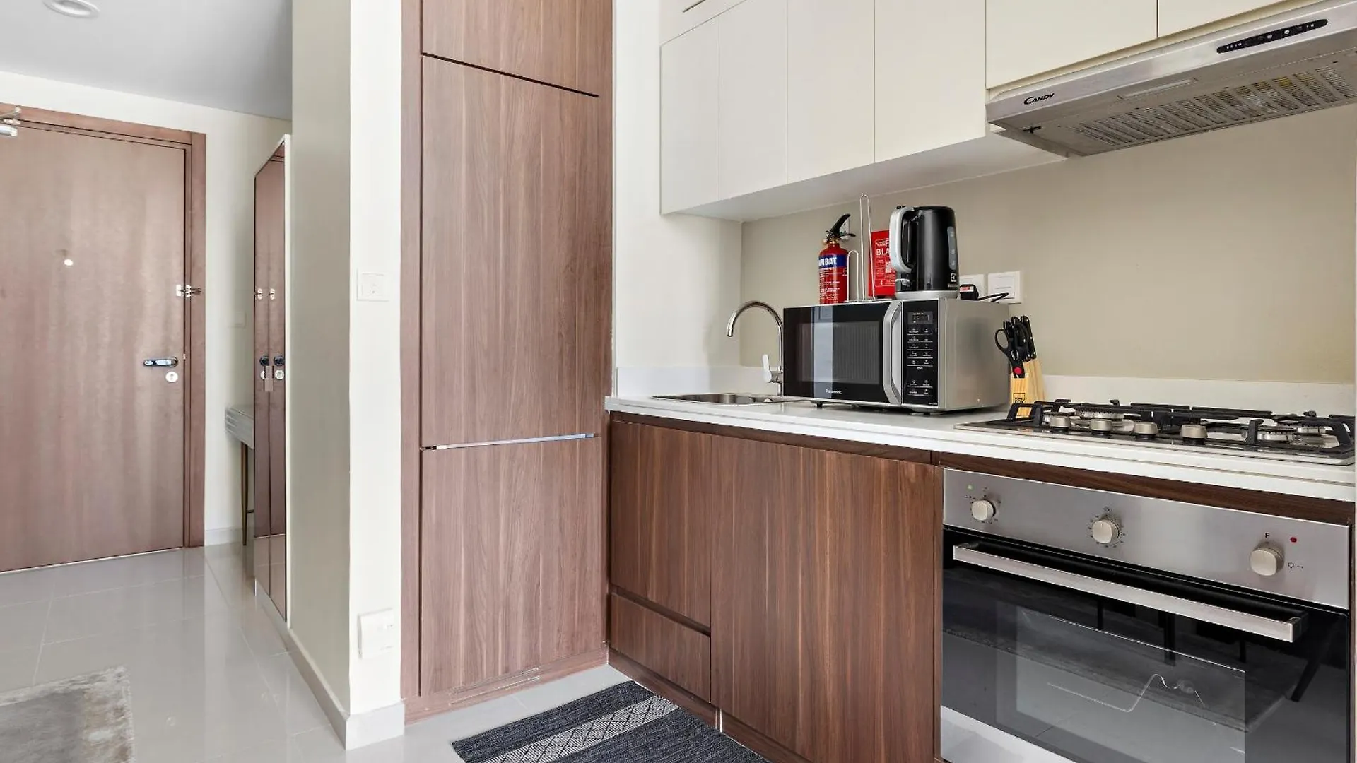 Executive And Modern 1Bdr In Vera Tower Business Bay Dubai